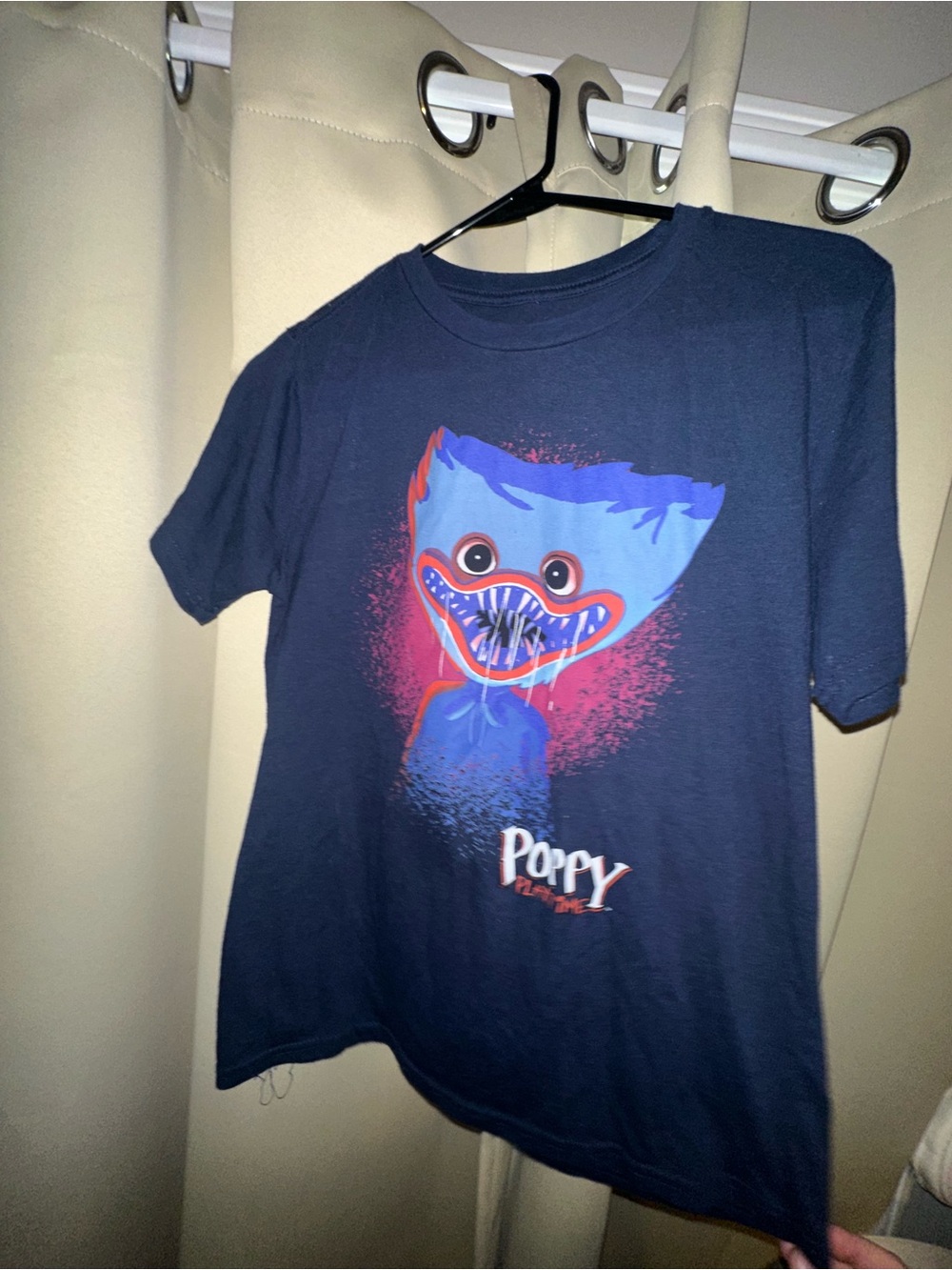 Poppy Playtime Graphic Tee huggy wuggy child’s size XL